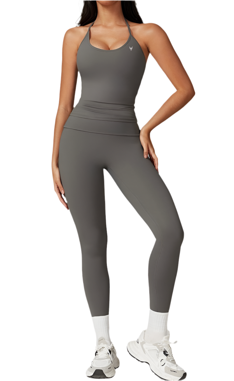 גופיית טניס וחדר כושר