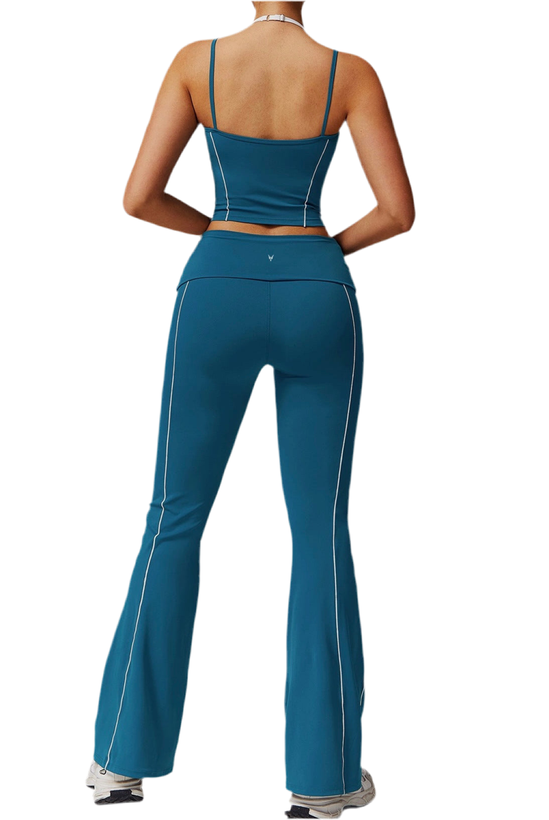 סט (גופיה כפולה ומכנס ארוך)