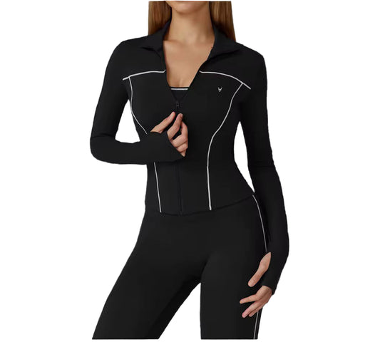 ג'קט טניס וחדר כושר