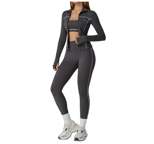 ג'קט טניס וחדר כושר