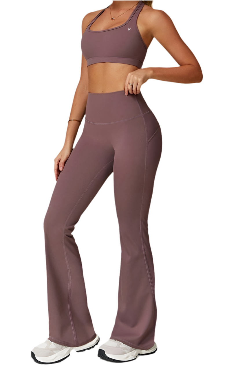 מכנס יוגה בגזרה רחבה